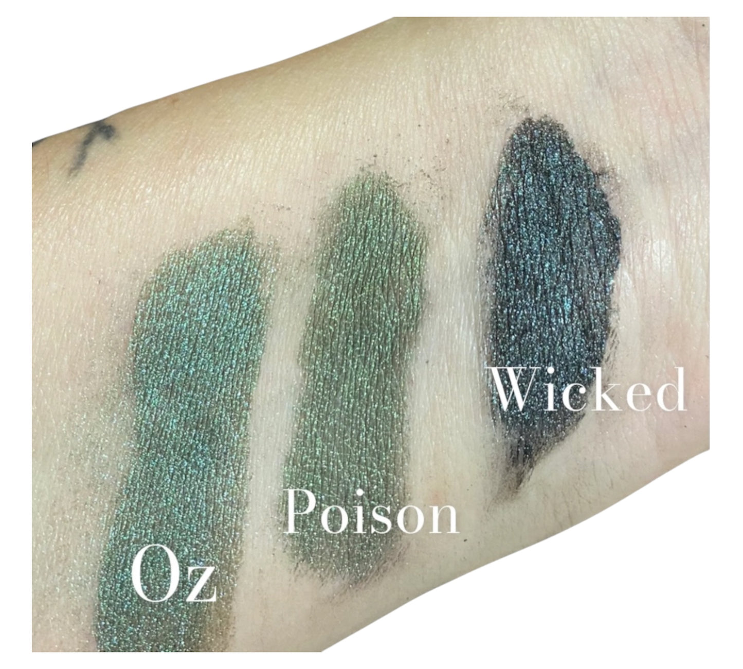 POISON - Emerald Green Shimmer Eyeshadow