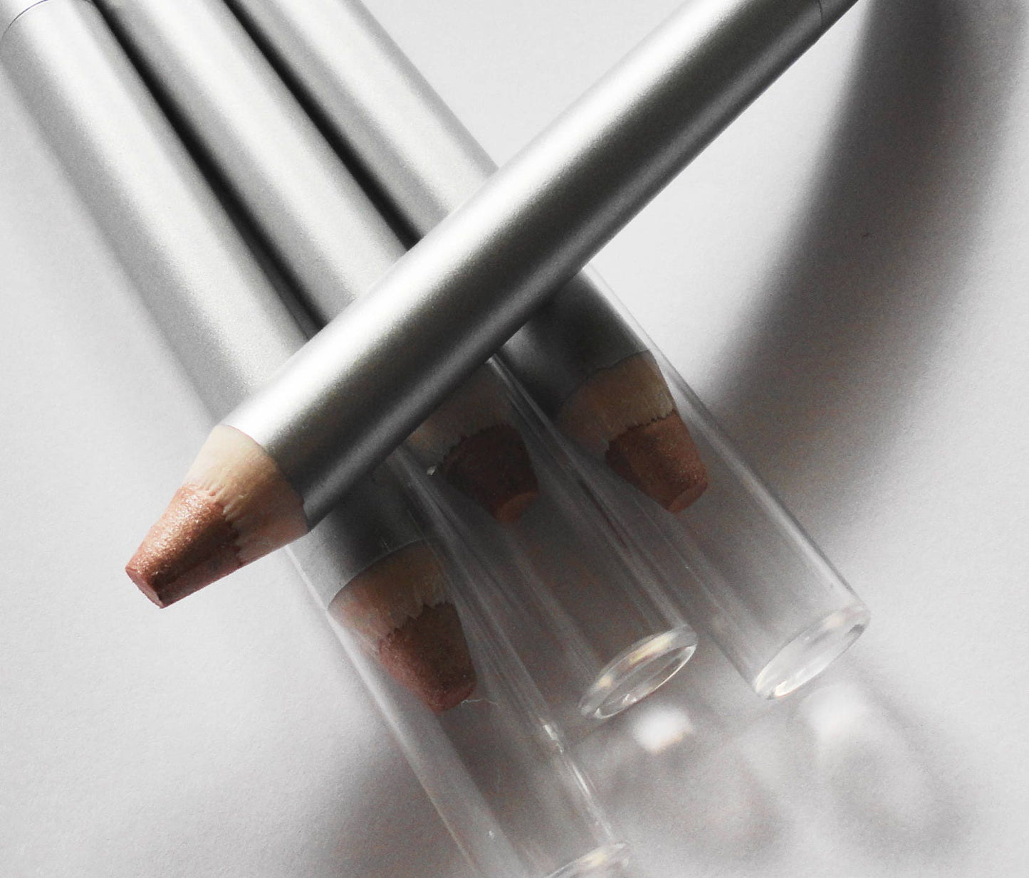 Doll Parts - Icy Pink Chubby Eyeliner