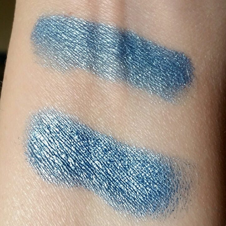 THIRST - Blue Shimmer EyeShadow