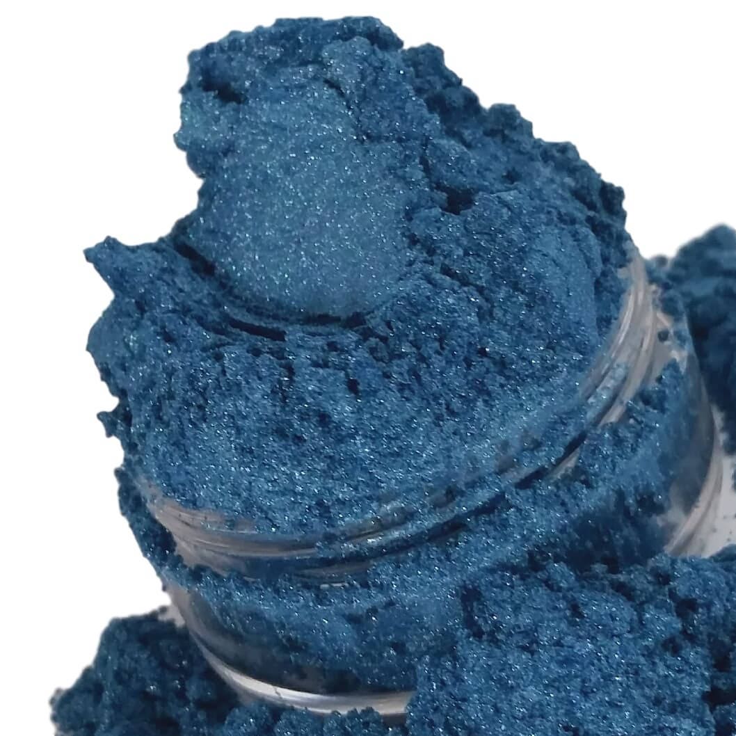 THIRST - Blue Shimmer EyeShadow