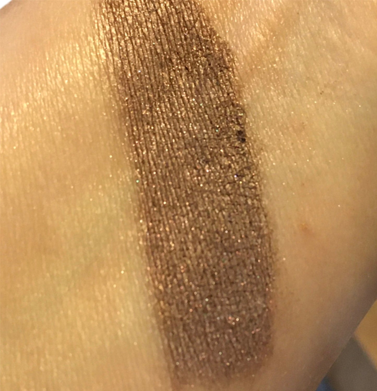 TERRA NOVA - Taupe Brown Metallic EyeShadow