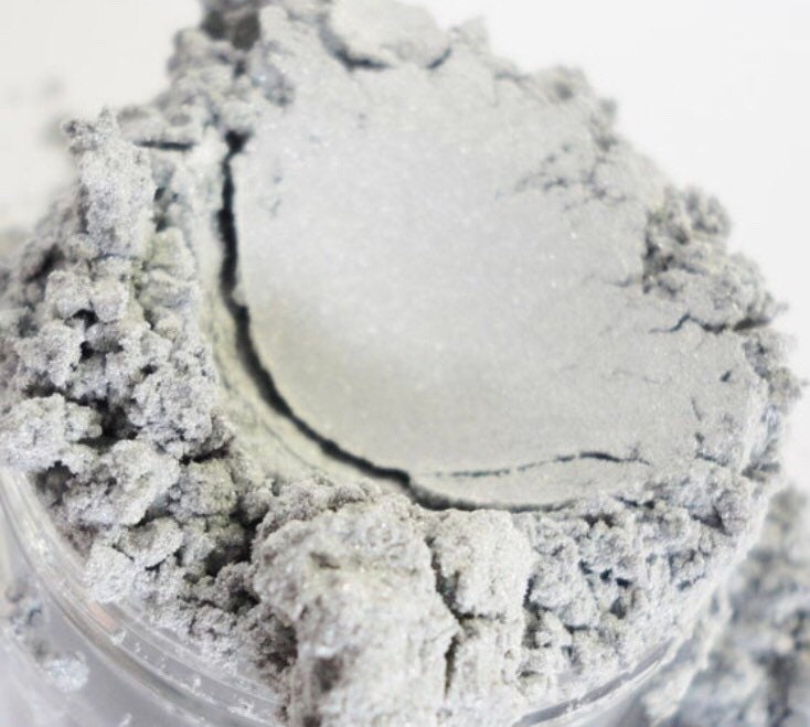 Silver Set -Metallic Silver Eye Shadow