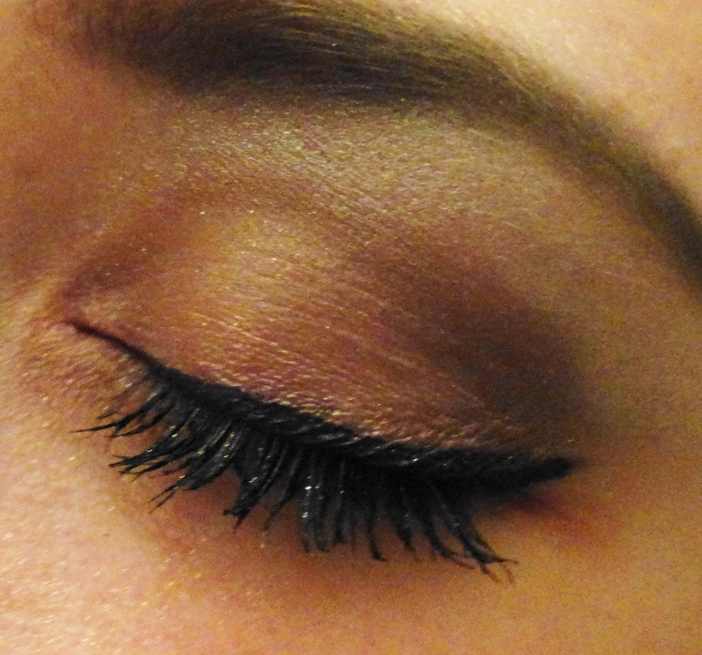 HONEY - Brown Sparkle eye shadow