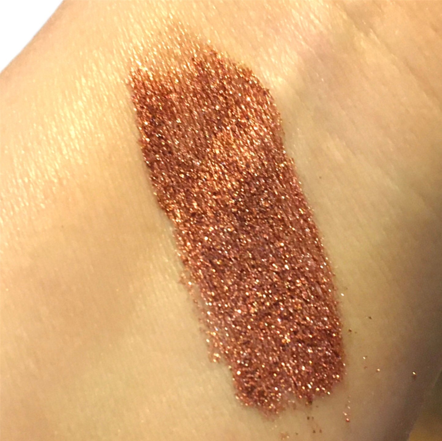 TEMPEST Metallic Copper Eyeshadow