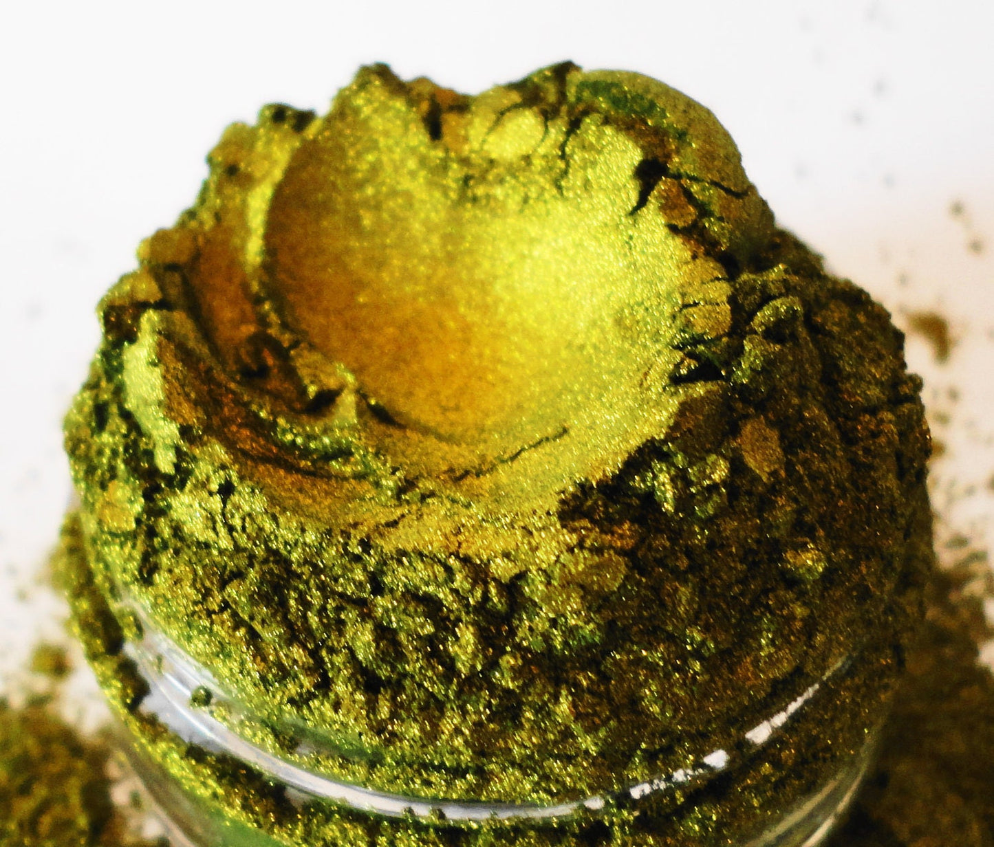 SUPERNOVA-Gold Eyeshadow