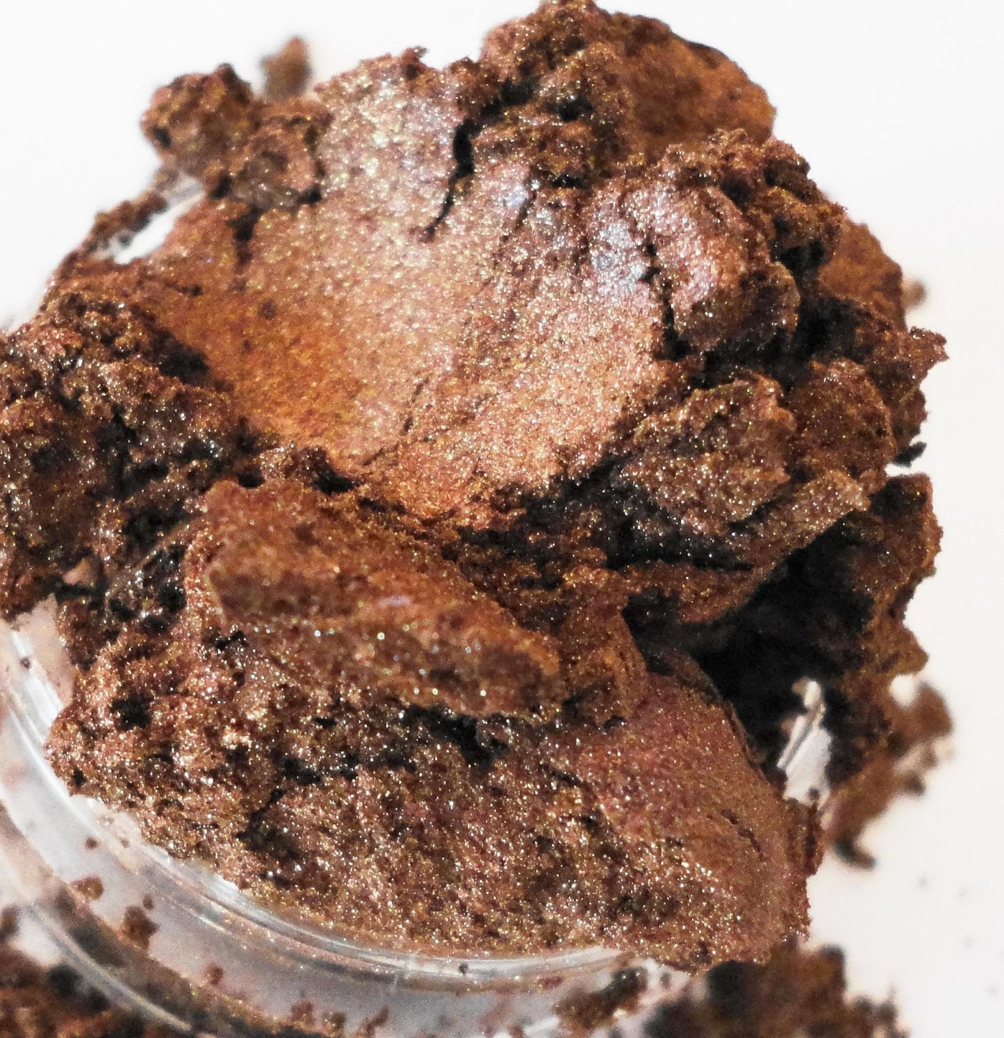 Razor- Dark Brown Metallic Eyeshadow