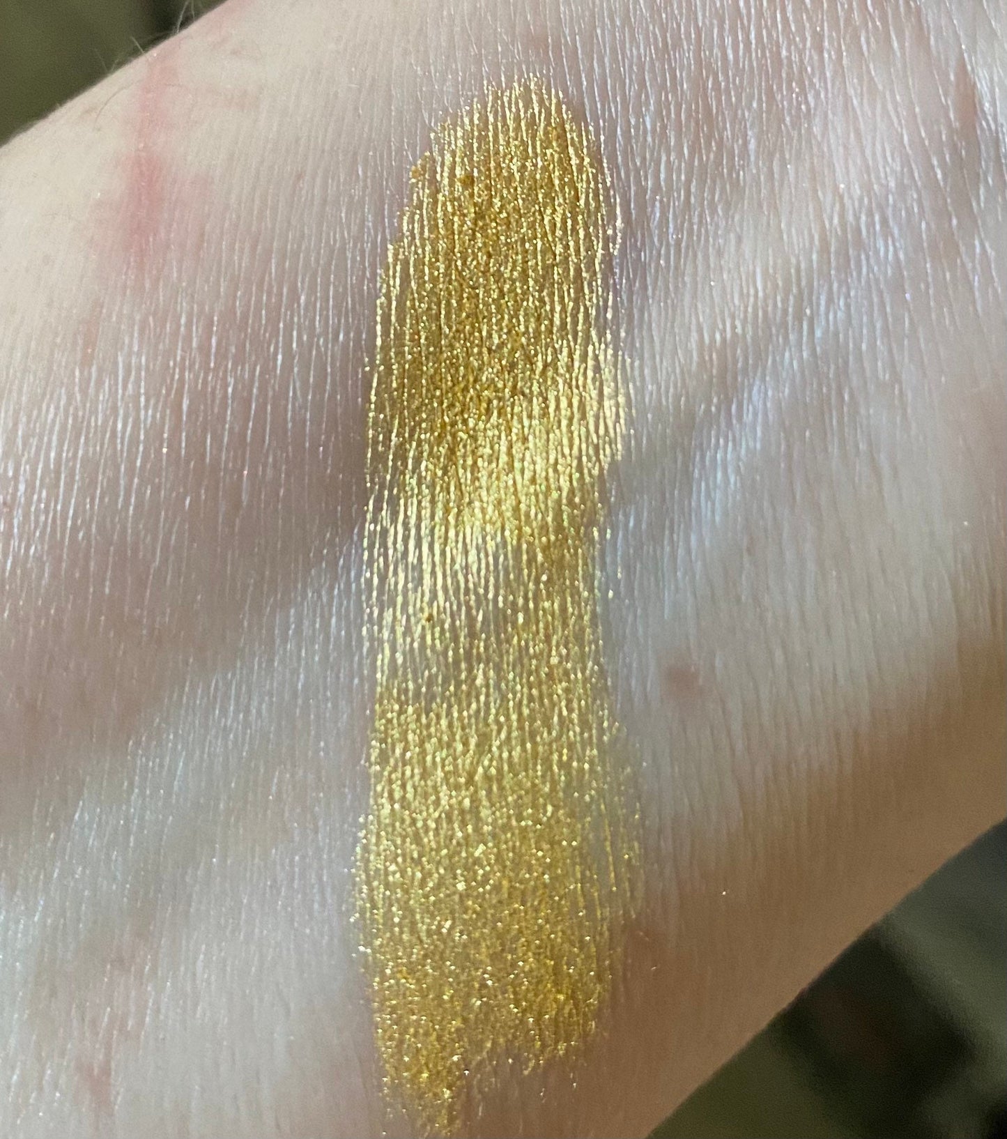 CADILLAC - Gold - Shimmer Luster - Highlighter Eyeshadow - Mineral Makeup - Sifter Jar -Golden Metallic Eye Shadow - Vegan- natural