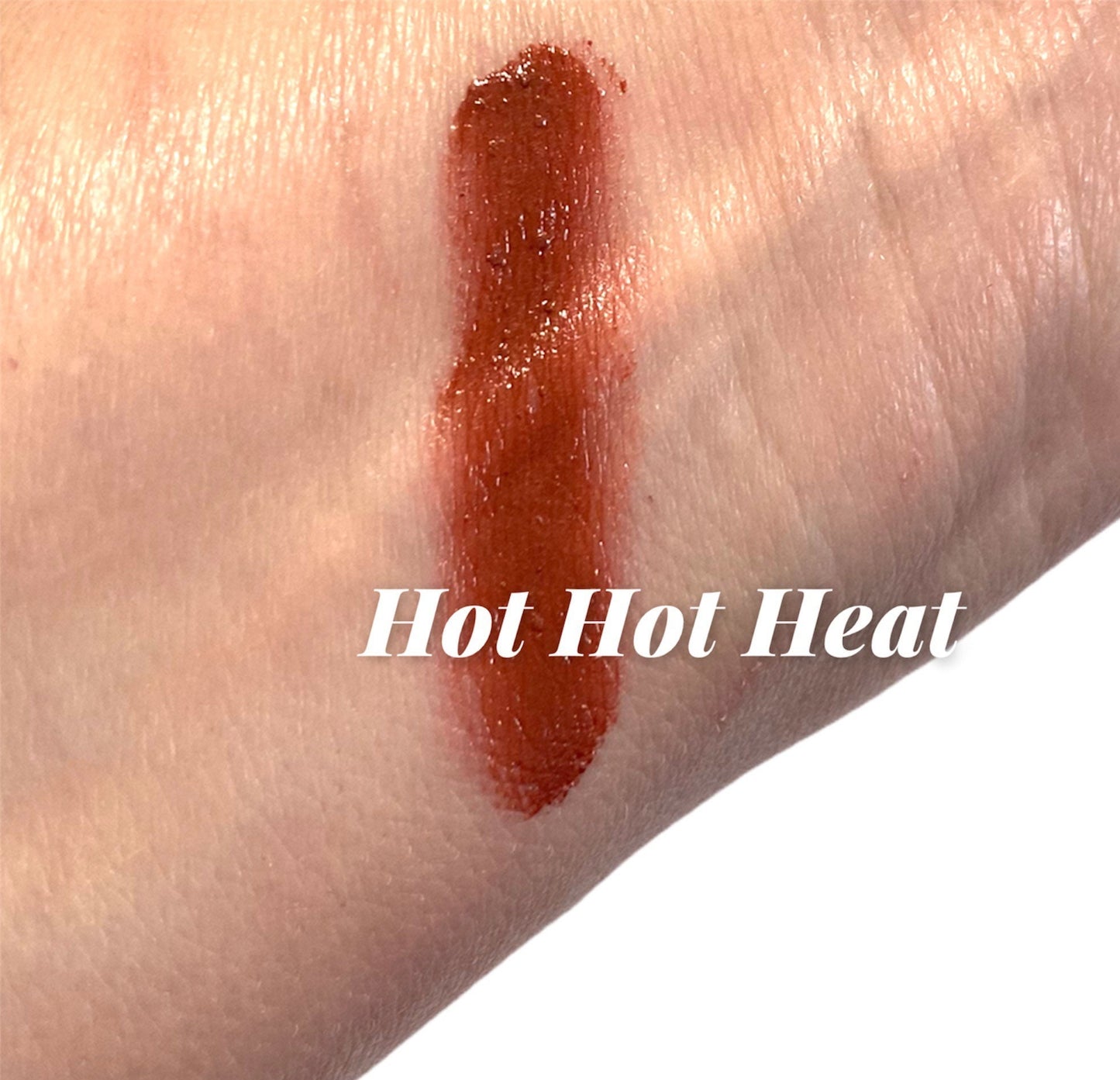 Hot Hot Heat- Red Berry Russet- Lipstick Twist Up Tube