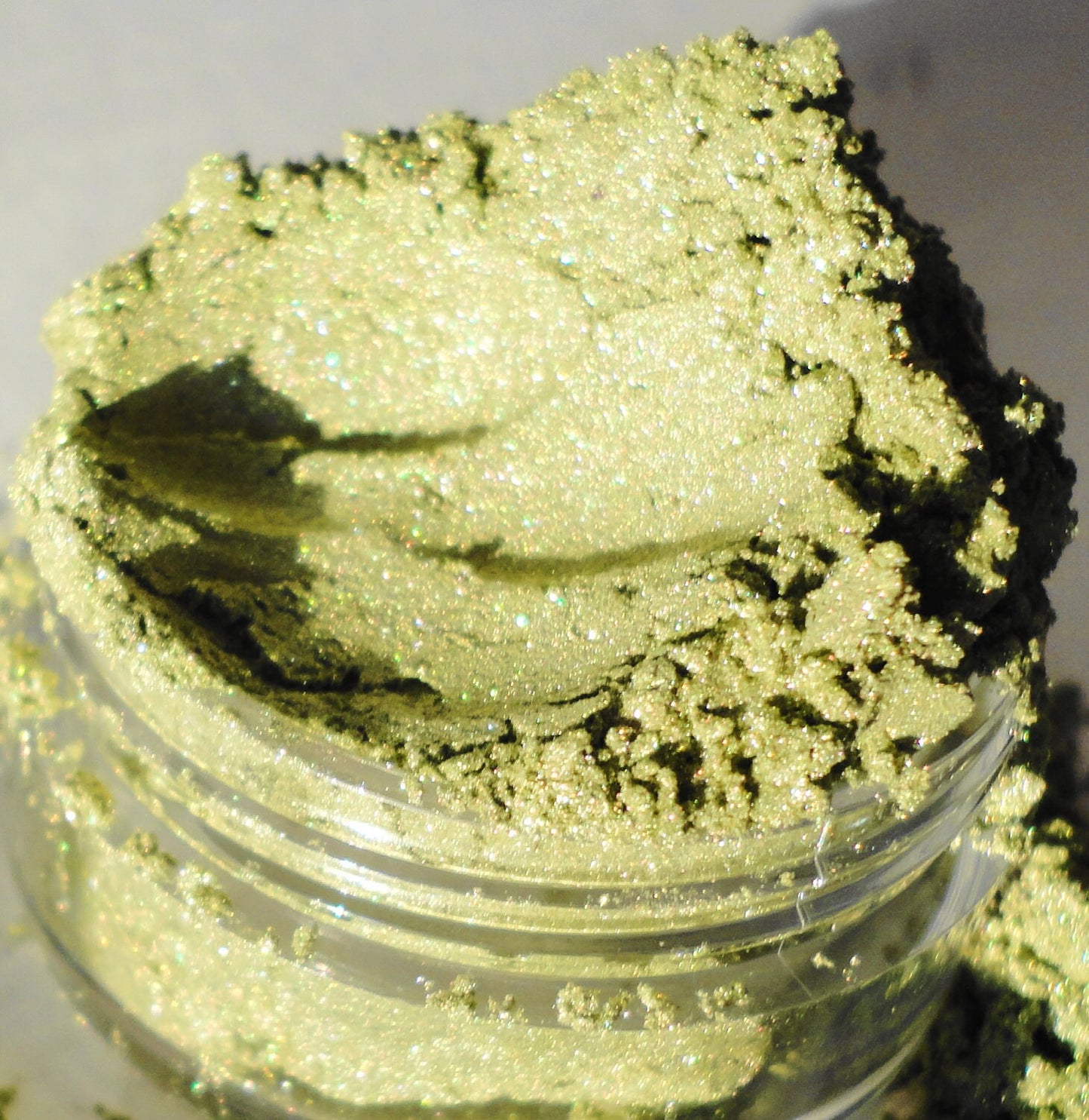 FRESH - Forest Green - Eyeshadow - Shimmer - Luster Mineral Makeup - Eye Shadow - Green Eyeliner