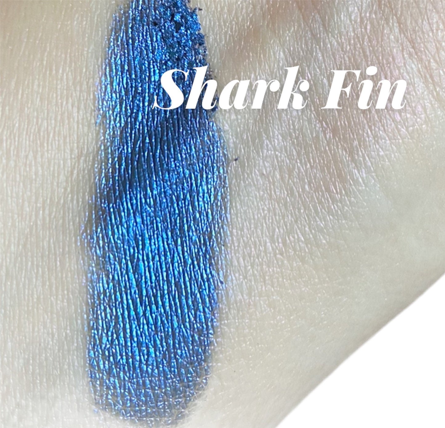 SHARK FIN - Deep Blue Metallic Shimmer Eyeshadow