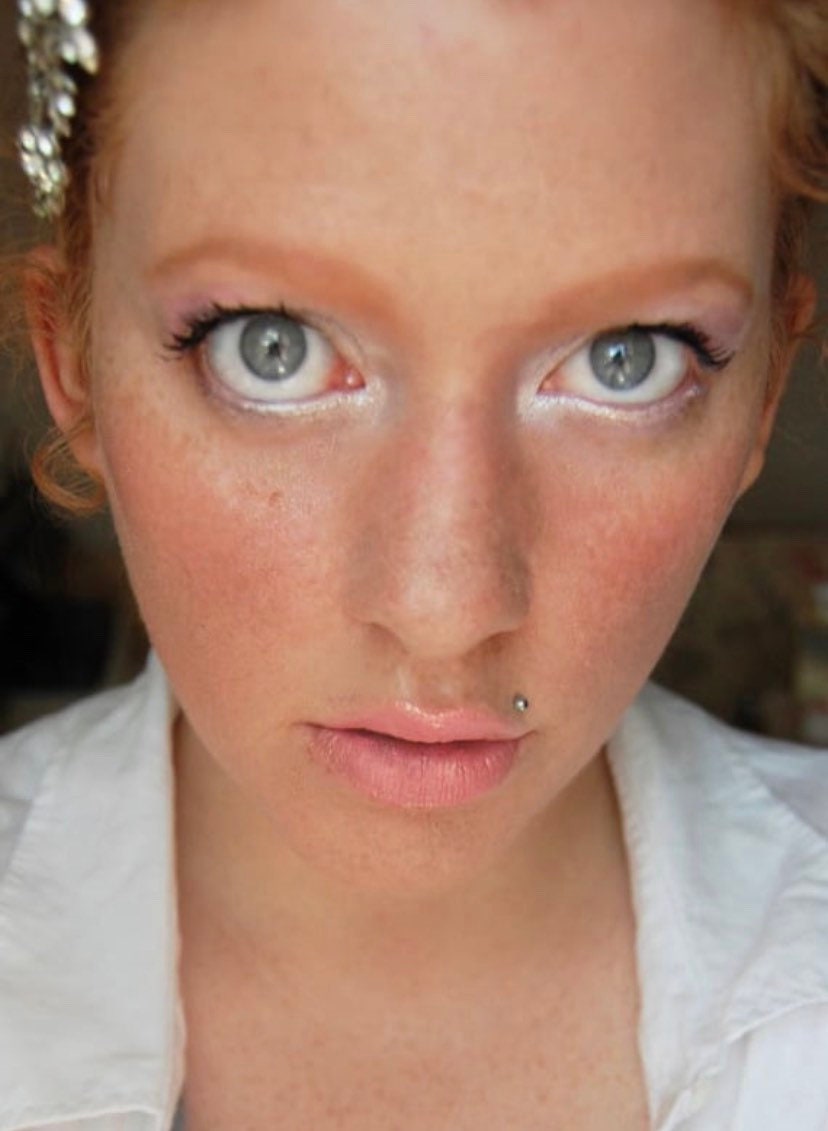 Snow - White Highlighter Inner Eye Corners