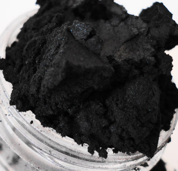 Gray Eye Shadow Smokey Eyes Goth Vegan Natural Eyeliner Mineral Makeup Eyeshadow Set Get This Look eye shadow