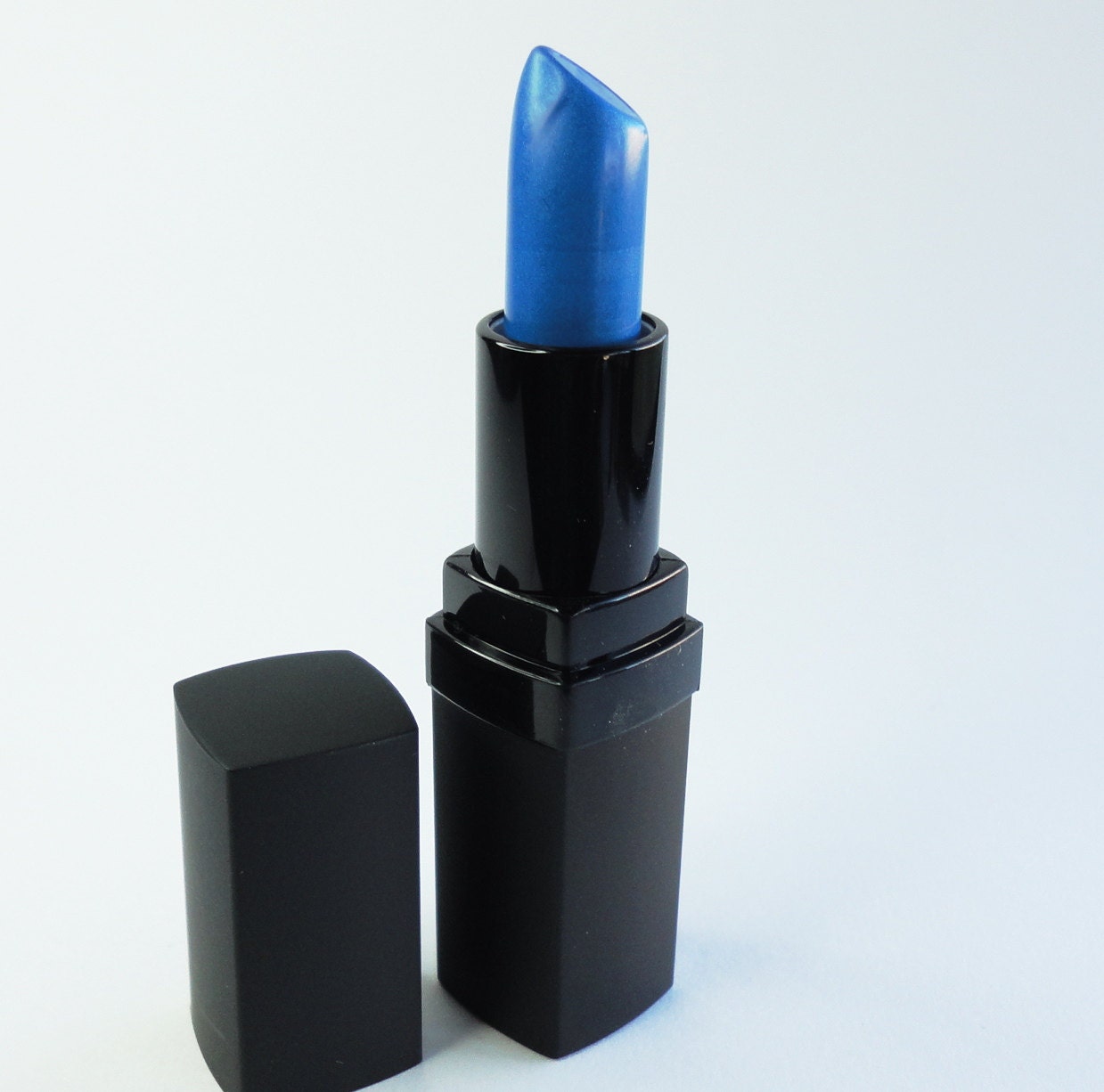 ROYAL - Blue Cream Lipstick
