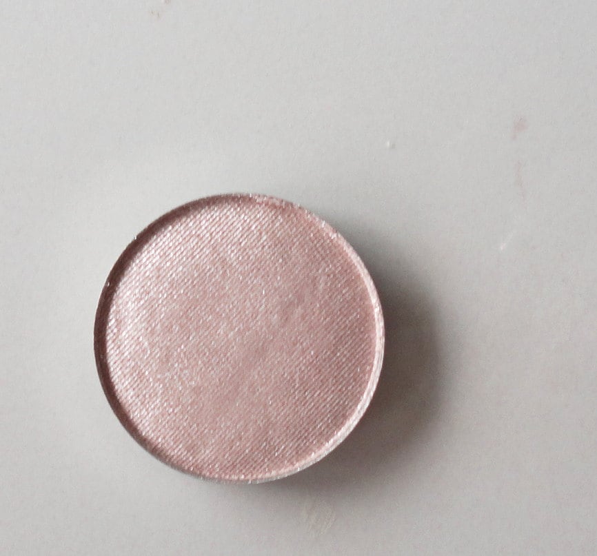 MOONSTRUCK Taupe Pink Shimmer Eyeshadow