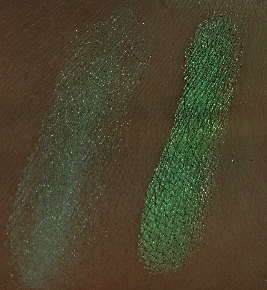 RUINED Green Eyeshadow Shimmer  Sparkle Celedon  Eyeshadow  Eyeliner Mineral Make up eyeliner 5g Sifter Jar Vegan Natural Baby Green