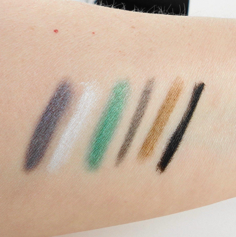 Plum - Jumbo Eyeliner Pencil-   dark Black Plum - Chubby - eyeliner -  Purple - Vegan  - Makeup - Eye Shadow - Smokey Eyes- BITCH