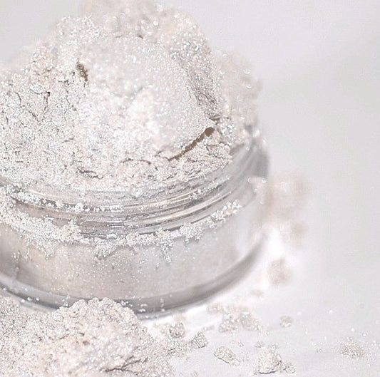 SNOWFLAKE - Iridescent White Shimmer Eyeshadow