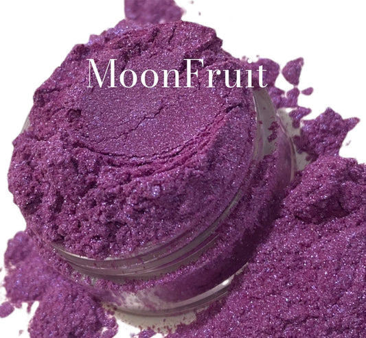 MOONFRUIT- Purple plum Eyeshadow