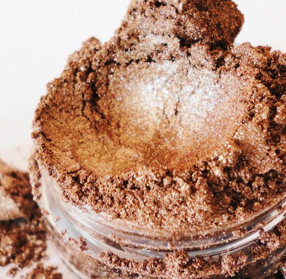 PRIMAVERA - Eyeshadow -  Brown - Blue - White Shimmer  Eye Shadow -  luster - glitter -Eyeliner - Smokey Eyes -  5g Sifter Jar - Taupe Brown