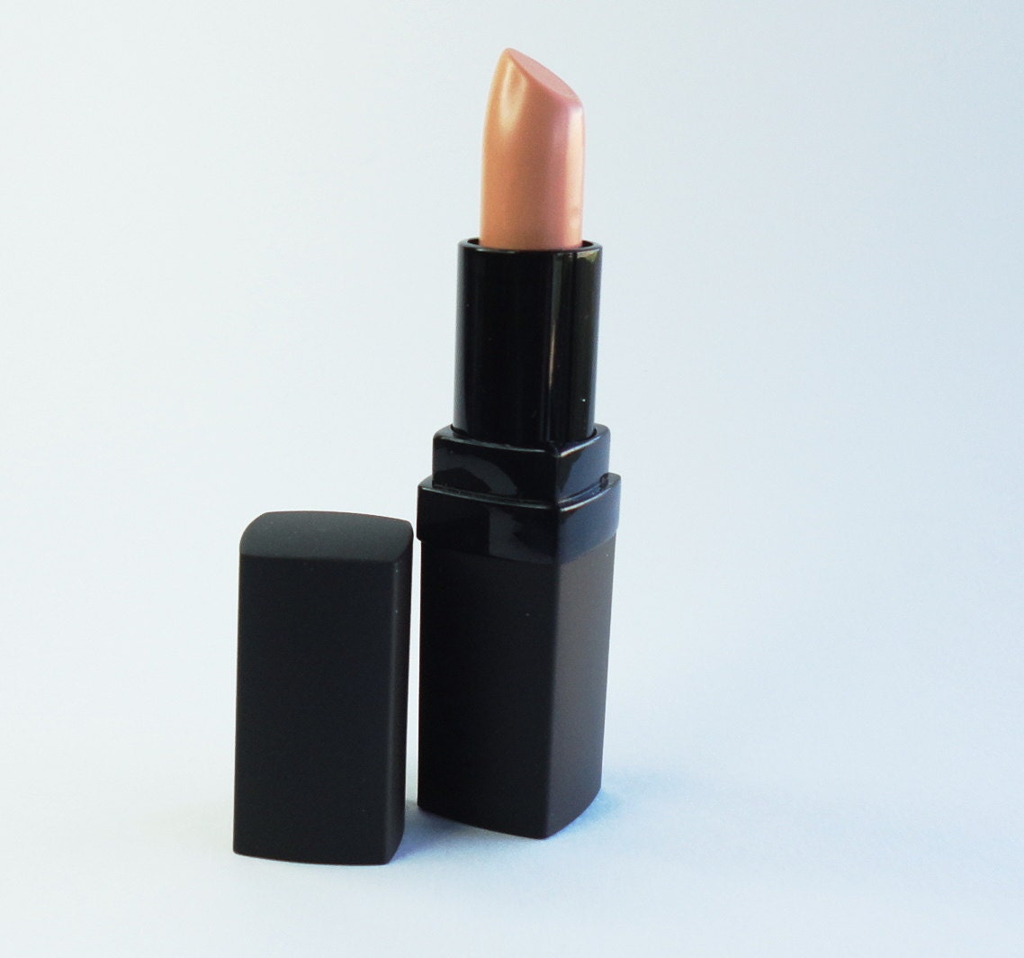 Lipstick Venom classic red Makeup Cream Lipstick
