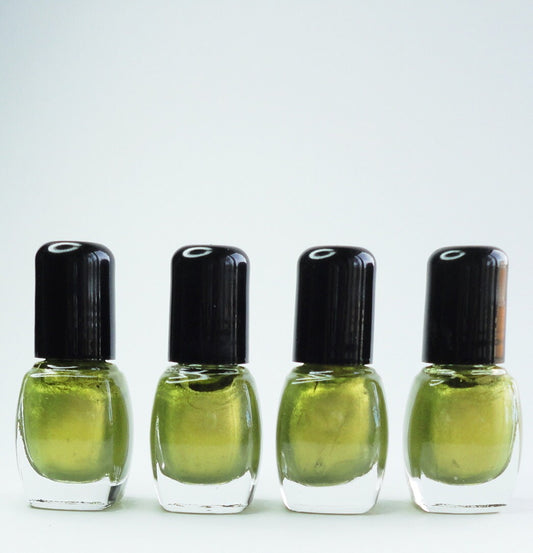 Green Nail Polish - Green Gold-  Lime Vegan - Shiny  Glossy - Smooth - nails - free from harsh chemicals - indie nails polish KRYPTONITE